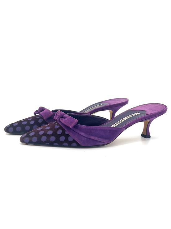 Manolo Blahnik Shoes - Manolo Blahnik Vintage Polka Dot Bow Pointed Toe Kitten Heel Mules 38.5